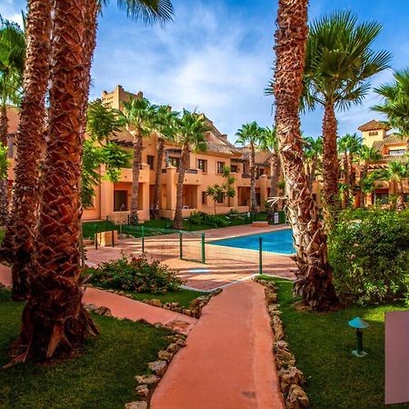 Lovely Apartment In Los Alcazares With Kitchen Extérieur photo