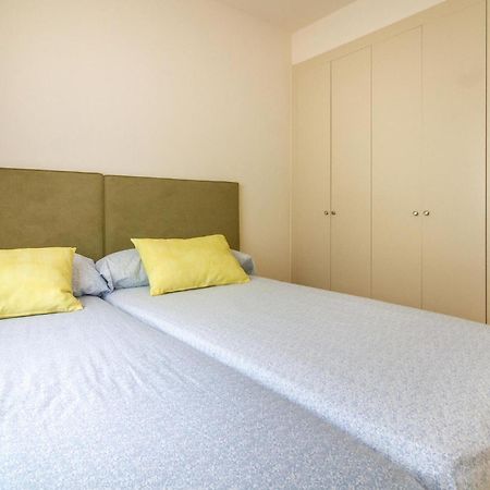 Lovely Apartment In Los Alcazares With Kitchen Extérieur photo