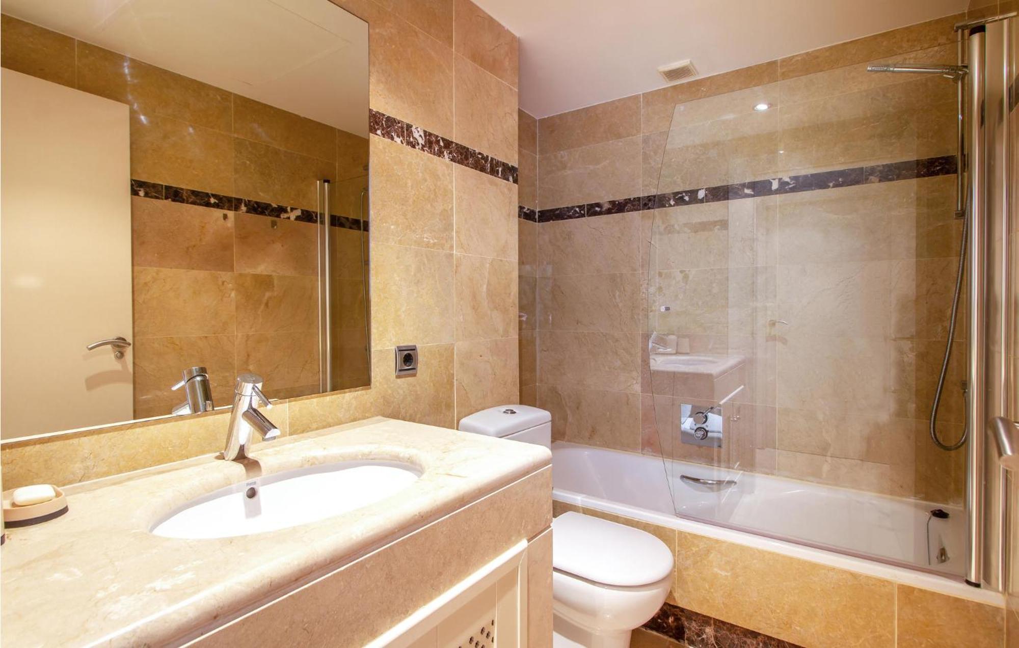 Lovely Apartment In Los Alcazares With Kitchen Extérieur photo